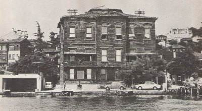 Ahmet Mithat Efendi Yalısı, Yalıköy