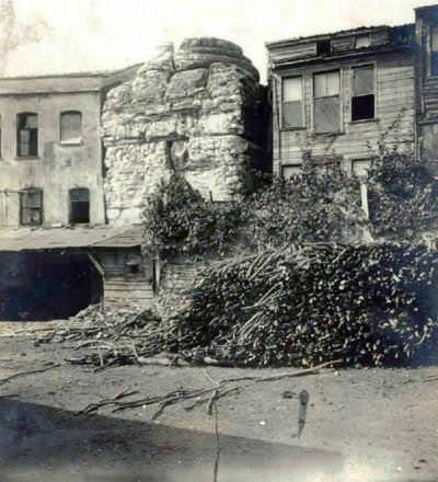 Arkadios Sütunu, Haseki