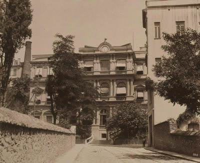 Beyoğlu, 6. daire