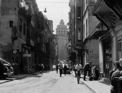 Büyük Hendek Caddesi