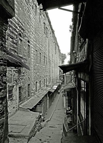 Büyük Yeni Han Duvarı, 1980