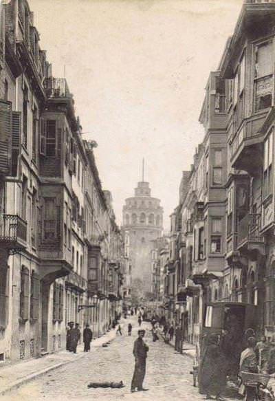 Büyükhendek Caddesi