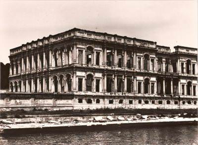 Çırağan Sarayı