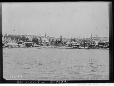 Eyüp Genel Manzarası / 1925 http://gallica.bnf.fr/ark:/12148/btv1b53149302v/
