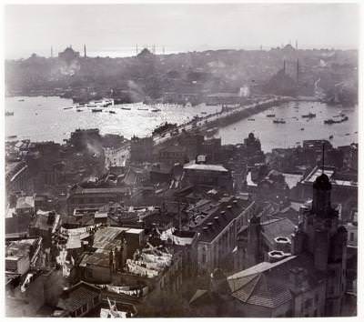 Galata Kulesi’nden / 1946 Fotoğrafçı: Robert Capa