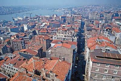 Galata Kulesi'nden 6 fotoğraflık bir seri, 1978 Fotoğrafçı: Hans Peter Grumpe