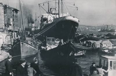 Galata Limanı / 1940