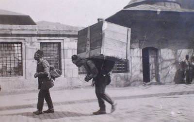Hamal Yeni Cami Arkası