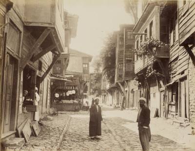 İstanbul'da Bir Sokak / Abdullah Fréres Fotoğrafı