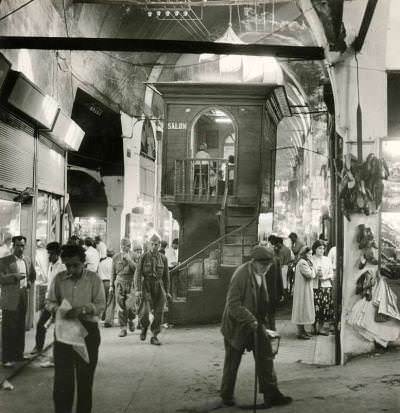 Kapalıçarşı Çukur Muhallebici, 1957 yılı