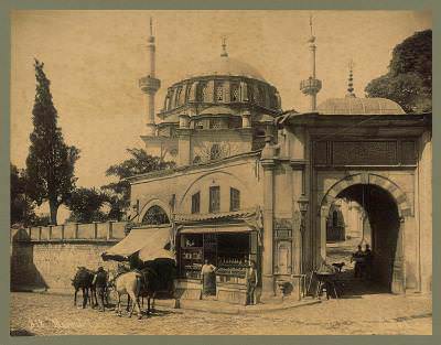 Laleli Camii Sébah & Joaillier 1888-1910 LOC Arşivi