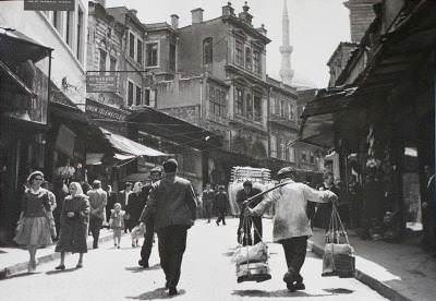 Mahmutpaşa Yokuşu