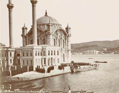 Ortaköy Camii'nde Selamlık Töreni Gulmez Fréres