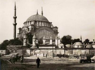 Restorasyon sonrası Nuruosmaniye Camii SALT Araştırma, Ali Saim Ülgen Arşivi