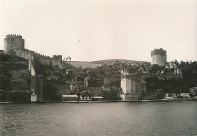 Rumeli Hisarı / 1945