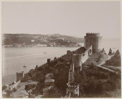 Rumeli Hisarı Gülmez Fréres Fotoğrafı