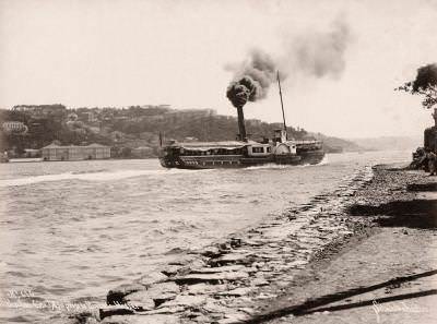 Rumelihisarı Önlerinde Vapur Sébah & Joillier fotoğrafı