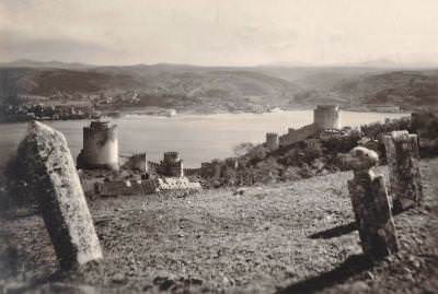 Rumelihisarı ve Mezarlar