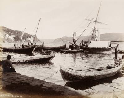 Sarıyer Yenmahalle Sahili / Abdullah Fréres Fotoğrafı