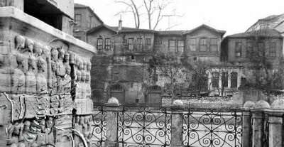 Sultanahmet Düğümlü Baba Tekkesi