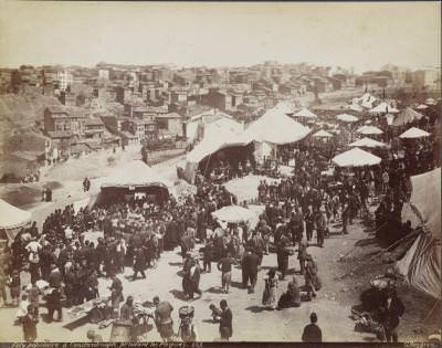 Tatavla’da paskalya kutlamaları / Guillaume Berggren Fotoğrafı / 1870