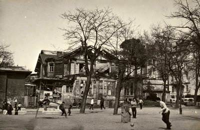 Tepebaşı Şehir Tiyatrosu