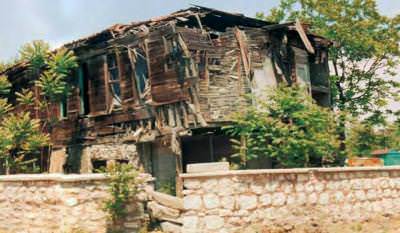 Zeytinburnu Perişan Baba Tekkesi