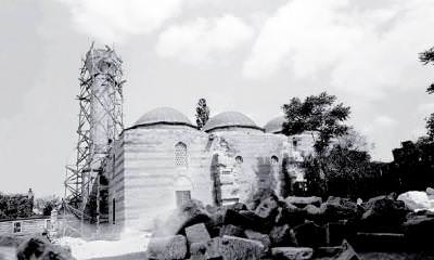Zincirlikuyu Atik Ali Paşa Camii minaresi onarılırken / 1940'lı yıllar